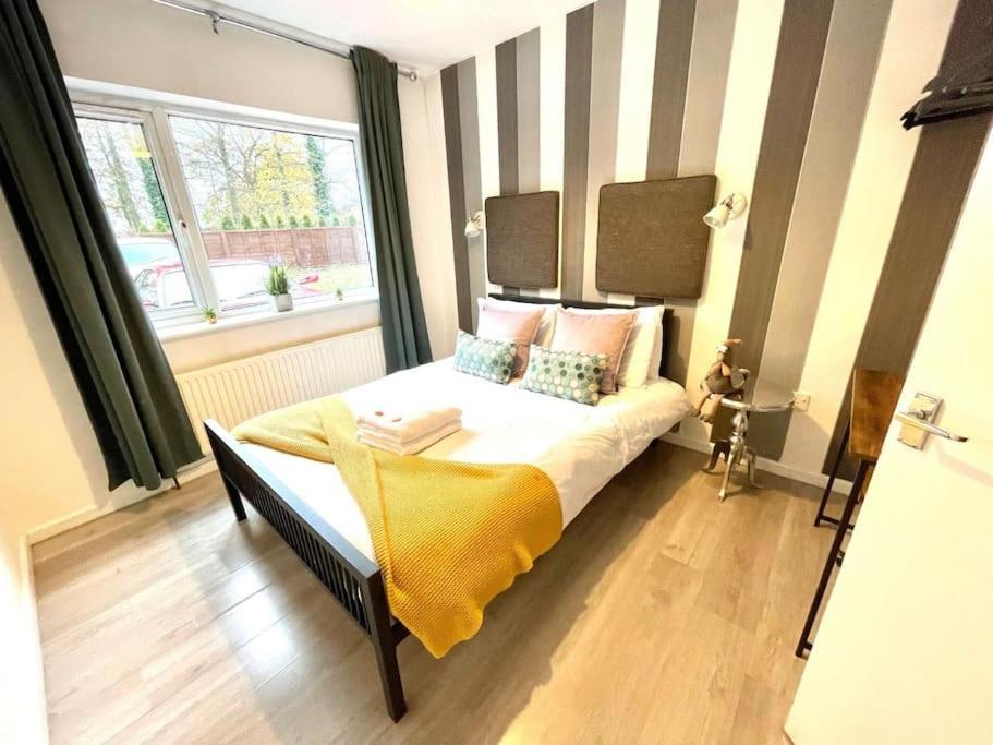 Serene And Cozy 1-Bedroom House With Parking CBG Eksteriør bilde
