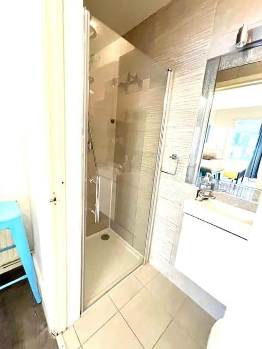 Serene And Cozy 1-Bedroom House With Parking CBG Eksteriør bilde