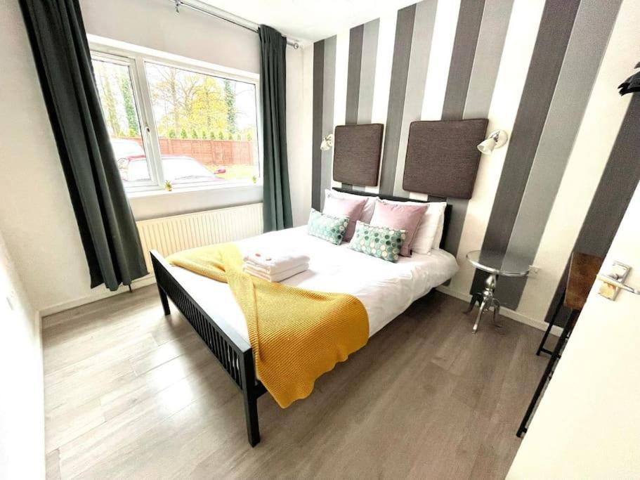 Serene And Cozy 1-Bedroom House With Parking CBG Eksteriør bilde